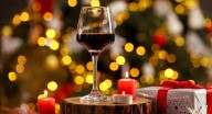 El vino como acompañante de la cena navideña o como regalo: recomendaciones de la sommelier colombiana Catalina Rúgeles