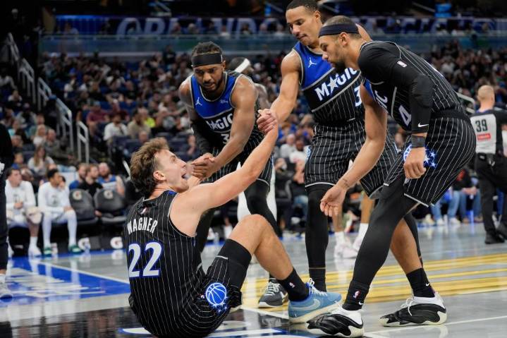 Franz Wagner y Desmond Bane llevan al Magic a victoria 123-110 sobre Celtics – Chicago Tribune