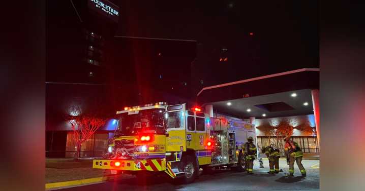 2 treated for injuries after fire at DoubleTree Hotel in Chesterfield