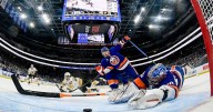 Islanders give up goal late in the third, fall to Bruins in shootout