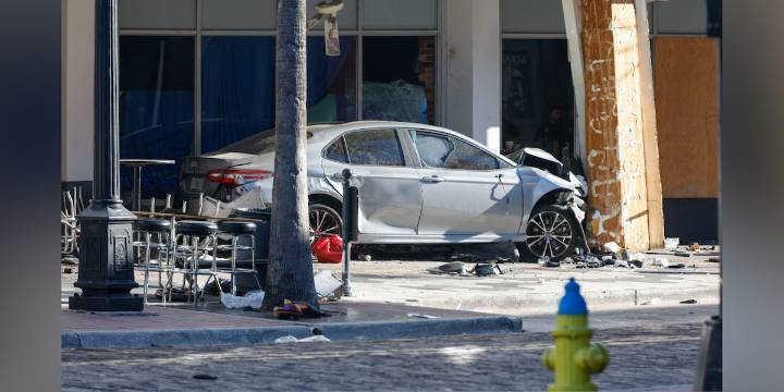 Man crashes into crowd outside of Florida bar, killing 4 and injuring 11, police say