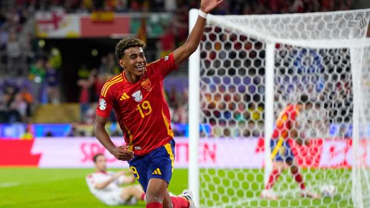 El Barcelona traiciona a la selección española, esconde un tratamiento a Lamine Yamal y es desconvocado