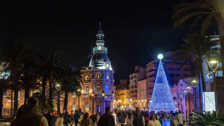 Cartagena no encenderá sus luces de Navidad hasta diciembre