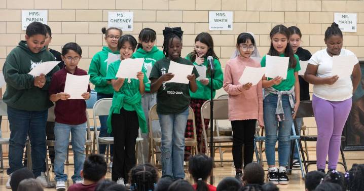 Abbett Elementary students celebrate Fort Wayne school's 75th year