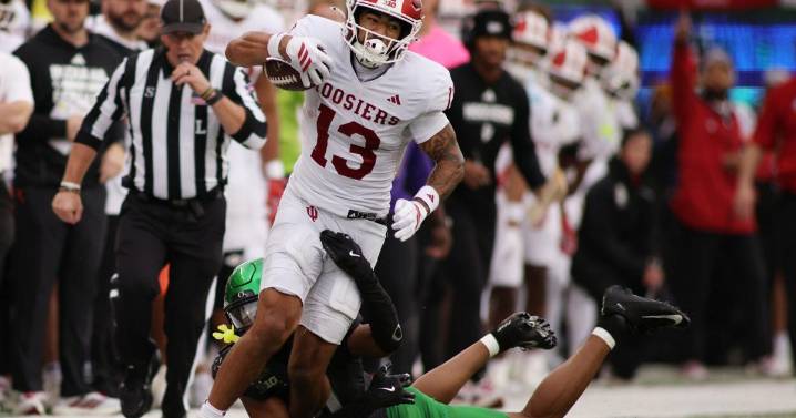 No. 2 Indiana expects WR Elijah Sarratt, DE Mikail Kamara to start against Purdue in Bucket Game