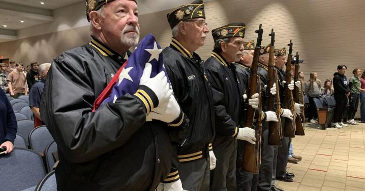 'Puts things into perspective': Conemaugh Valley students honor local veterans with performance