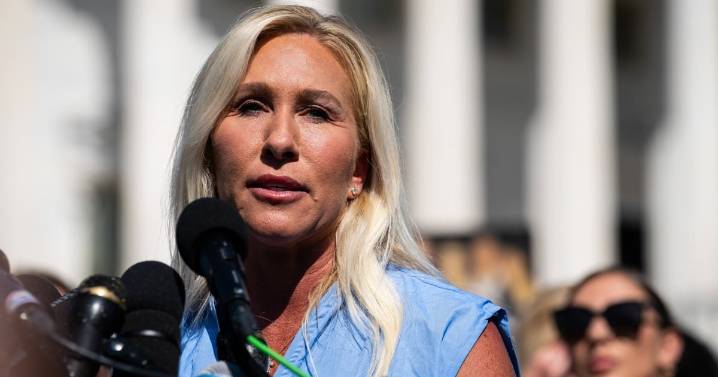 ‘Se volvió izquierdista’: Trump retira apoyo a Marjorie Taylor Greene, congresista de ultraderecha