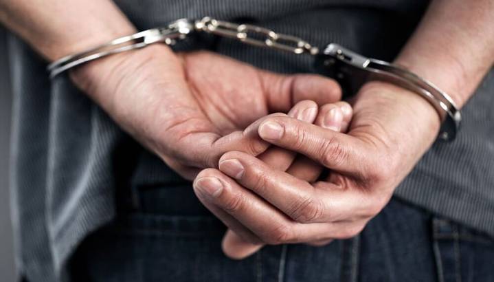 Dos jóvenes fueron demorados con cocaína en la salida de un boliche en Chepes