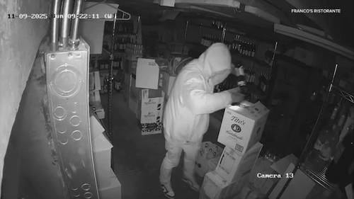 Video captures 3rd break-in at Bridgeport, Chicago restaurant Franco's on 31st Street after decades without crime: owner