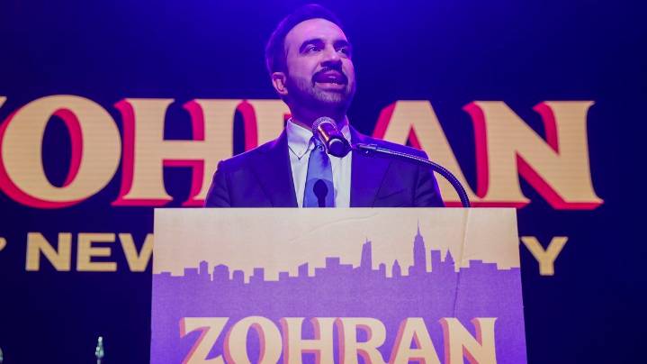 El musulmán Zohran Mamdani, la promesa de la izquierda, conquista Nueva York y se presenta como fórmula para vencer a Trump