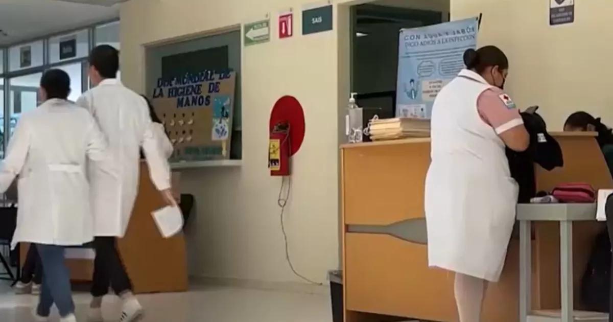 Médicos cubanos en México: entre la escasez, la explotación y la espera de volver a casa