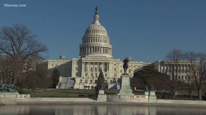 The federal government could open again. Here's what that could mean for government workers in Central Georgia