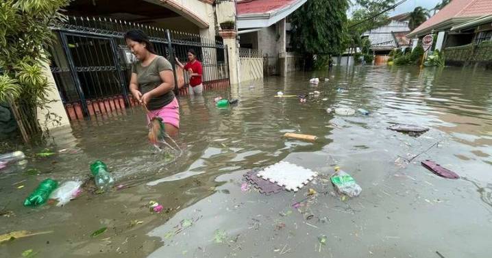 One dead as Typhoon Kalmaegi hits central Philippines