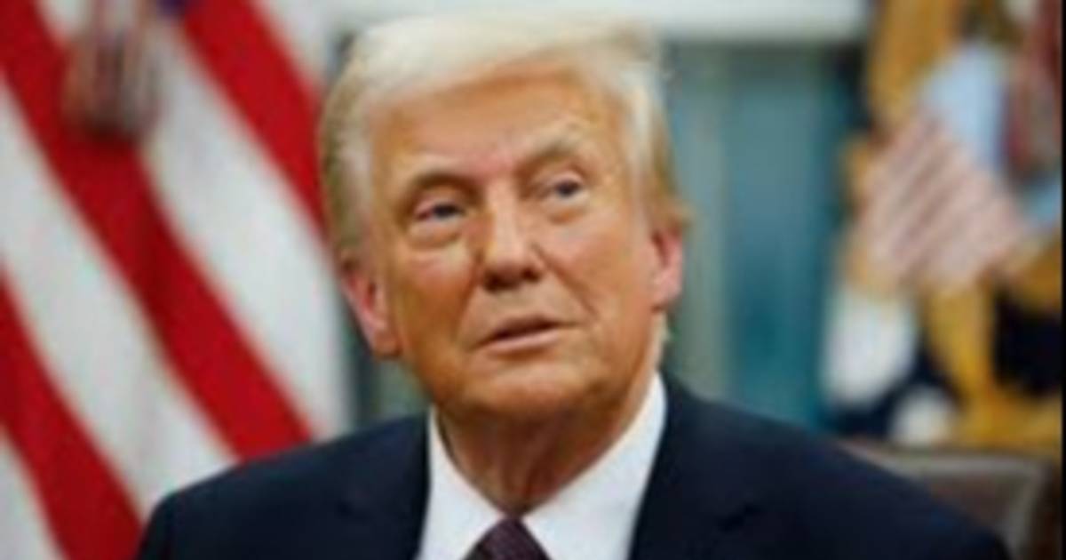 Trump exige “cierre total” del espacio aéreo venezolano