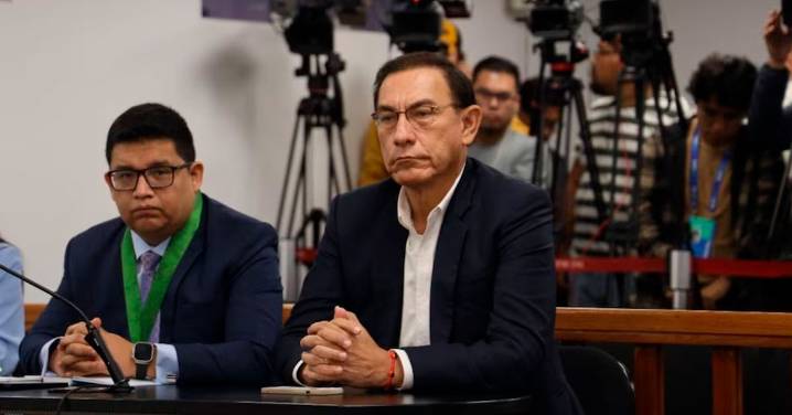 Martín Vizcarra abandona sede de Poder Judicial tras ser condenado a 14 años de prisión