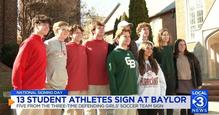 Baylor, McCallie student-athletes put pen to paper on National Signing Day