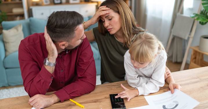 HMRC change in Budget could mean extra £292.81 a month for families