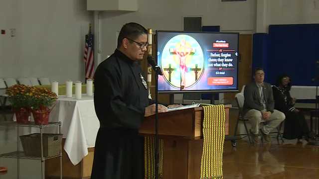 High school in Birmingham hosts prayer vigil to end gun violence