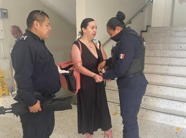 Video.- Emiten recomendación a presidente de Cadereyta por agresión a periodista chihuahuense