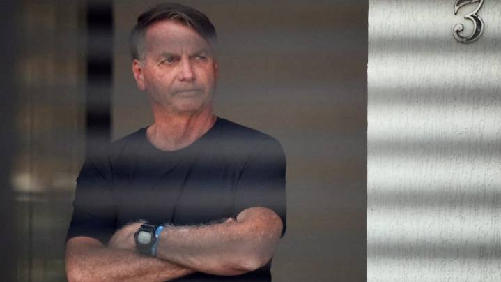 La sentencia contra Bolsonaro quedó firme y comenzó a cumplir la condena a 27 años de prisión