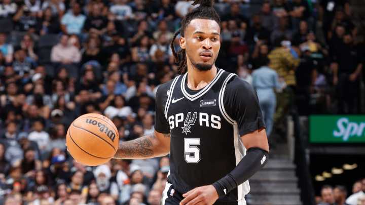 Spurs' Stephon Castle out 2-3 weeks with left hip flexor strain