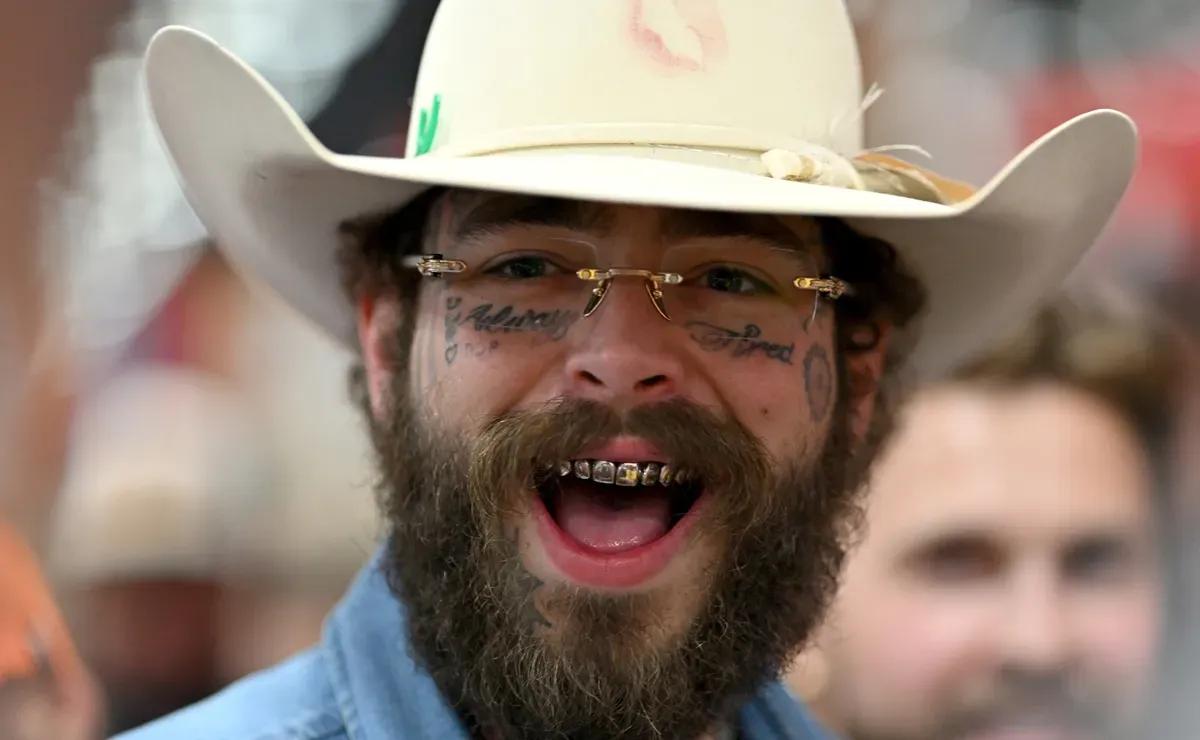 Did Post Malone get paid to perform at the Cowboys