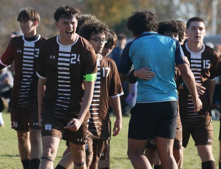 Sweet victory for Wildcats in round of 16