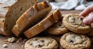 El misterio de la cocina: ¿por qué con el tiempo el pan se pone duro mientras las galletas se hacen blandas?