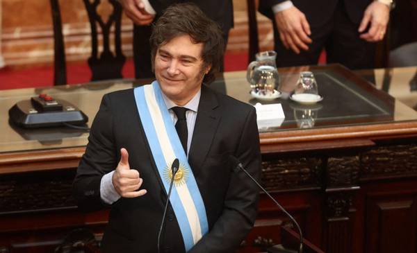 Javier Milei recibe este martes a los diputados electos de La Libertad Avanza