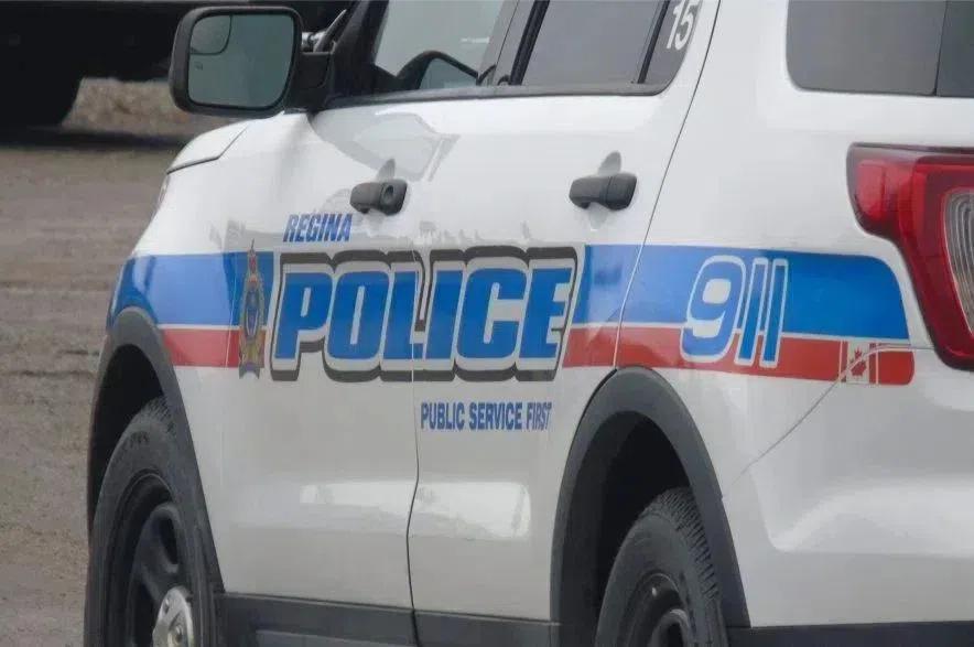 Regina police investigating multiple vehicle collision involving school, city bus, teenage girl