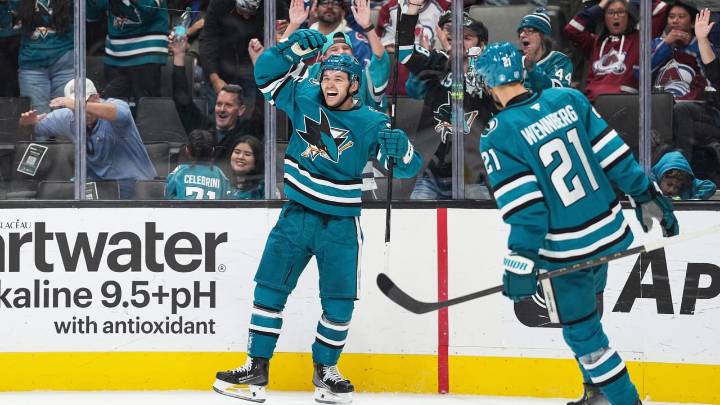 Kurashev's 2nd goal of game lifts Sharks past Avalanche in OT