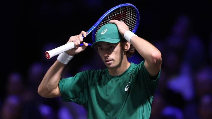 Halloween nightmare as Alex de Minaur falls to shock defeat at Paris Masters