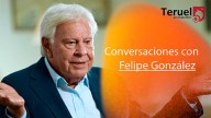 Felipe González participa en Teruel en un Foro ADEA junto al sociólogo Ignacio Urquizu