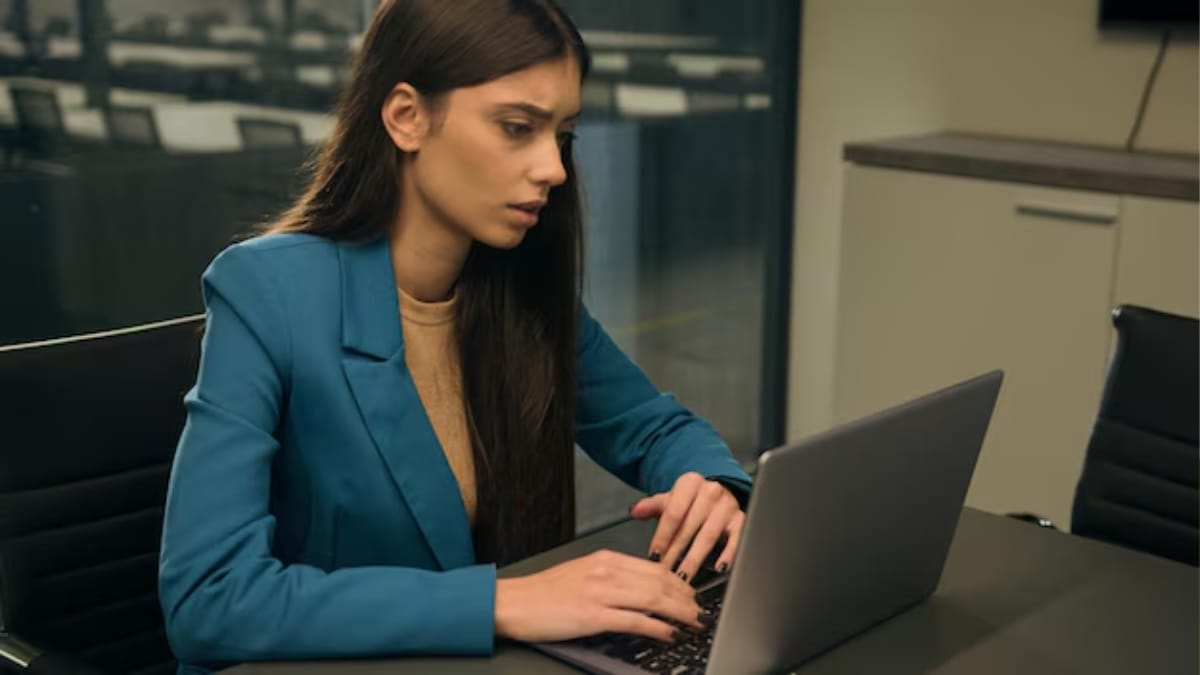 ‘I’m done’: Employee shares struggle with 14-hour days, says ‘my lead expects me to reply at 2:45 am’