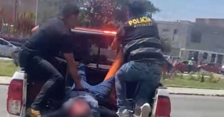 Delincuente pierde la vida tras frustrado asalto a sede de Caja Piura en Lambayeque