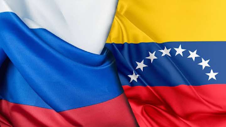 Rusia admite contactos con Venezuela