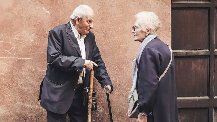 Mennonite Man is Literally 'Older than Sliced Bread'