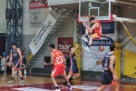 Somisa y Belgrano pegaron primero en las semifinales del Clausura