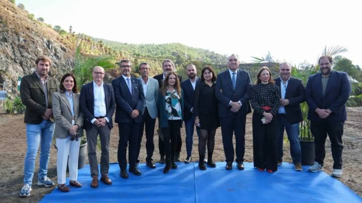 Así será 'Evolution Park', el nuevo parque temático de Málaga con aviario, planetario, safari y el acuario más largo del mundo