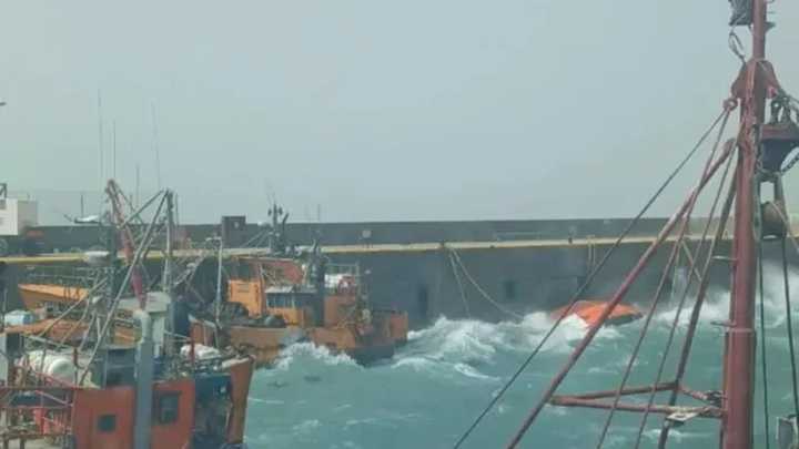 Santa Cruz: tres barcos pesqueros se hundieron por el grave temporal