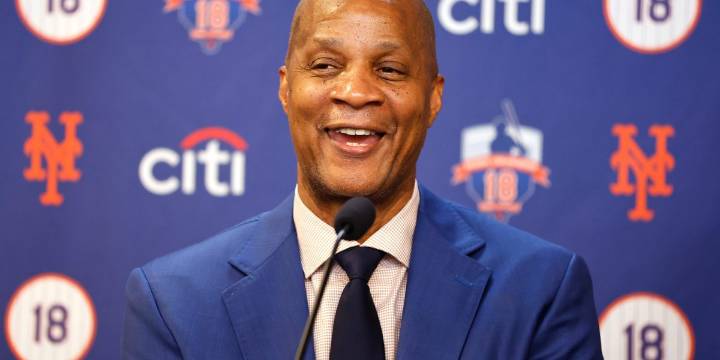 Trump pardons Darryl Strawberry, from one icon of 1980s New York City to another