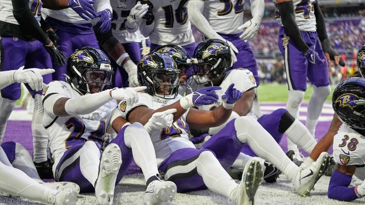 Ravens win 3rd straight game, get 3 takeaways to take down gaffe