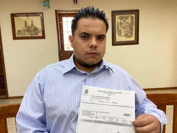 Denuncia estudiante de ingeniería bloqueo para ser consejero universitario
