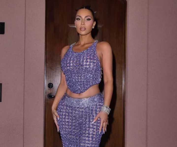 Kim Kardashian realizó homenaje a Halle Berry con un impactante look en una fiesta temática