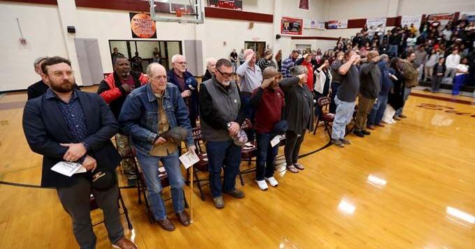 Local veterans honored in program at Jasper High School