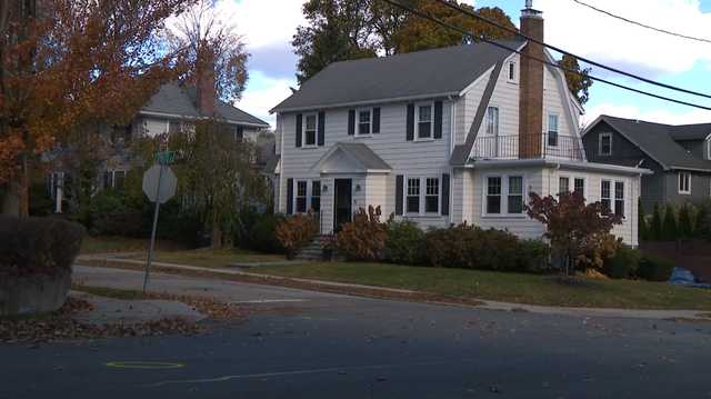 18-year-old dead after erratic driving leads to car collision, Middlesex DA says