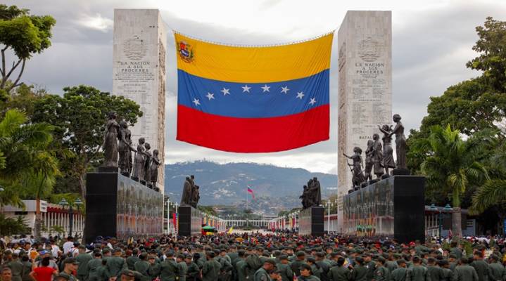 Presidente Maduro exige defender la patria de toda agresión imperialista