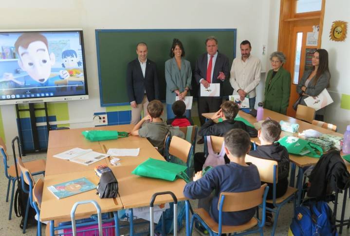 El 'Aulabús de la Prevención' recorrerá 9 colegios de Huelva para enseñar a los escolares la importancia de prevenir accidentes