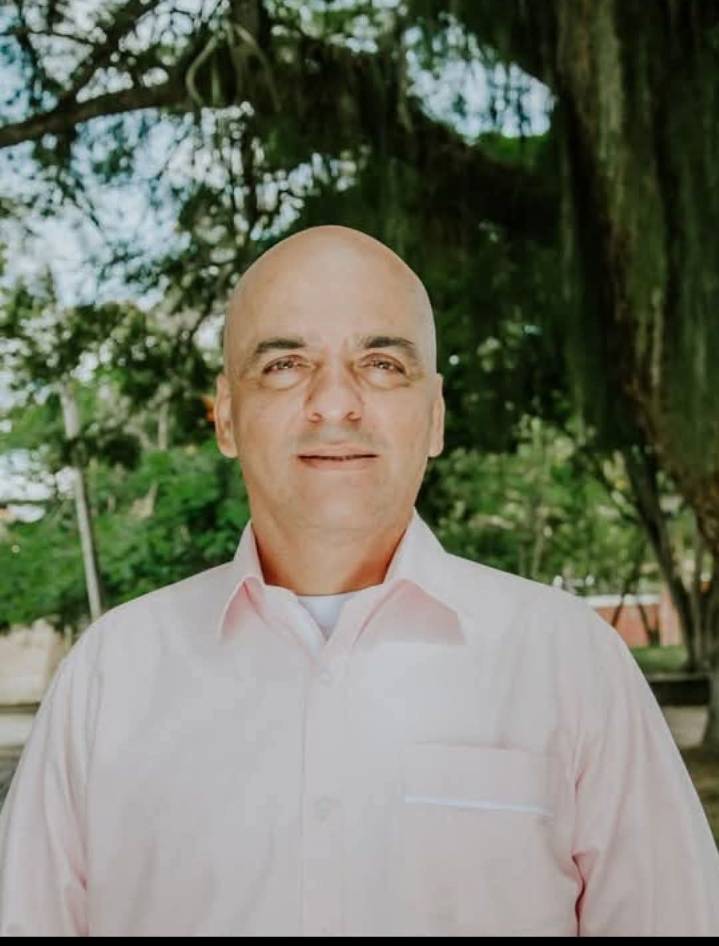 Alcalde electo enfrenta sanción judicial