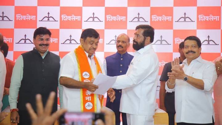 Former Labour Leader Suhas Samant Quits Uddhav Thackeray’s Shiv Sena, Joins Shinde Faction After Facing Defeat In BEST Union Election